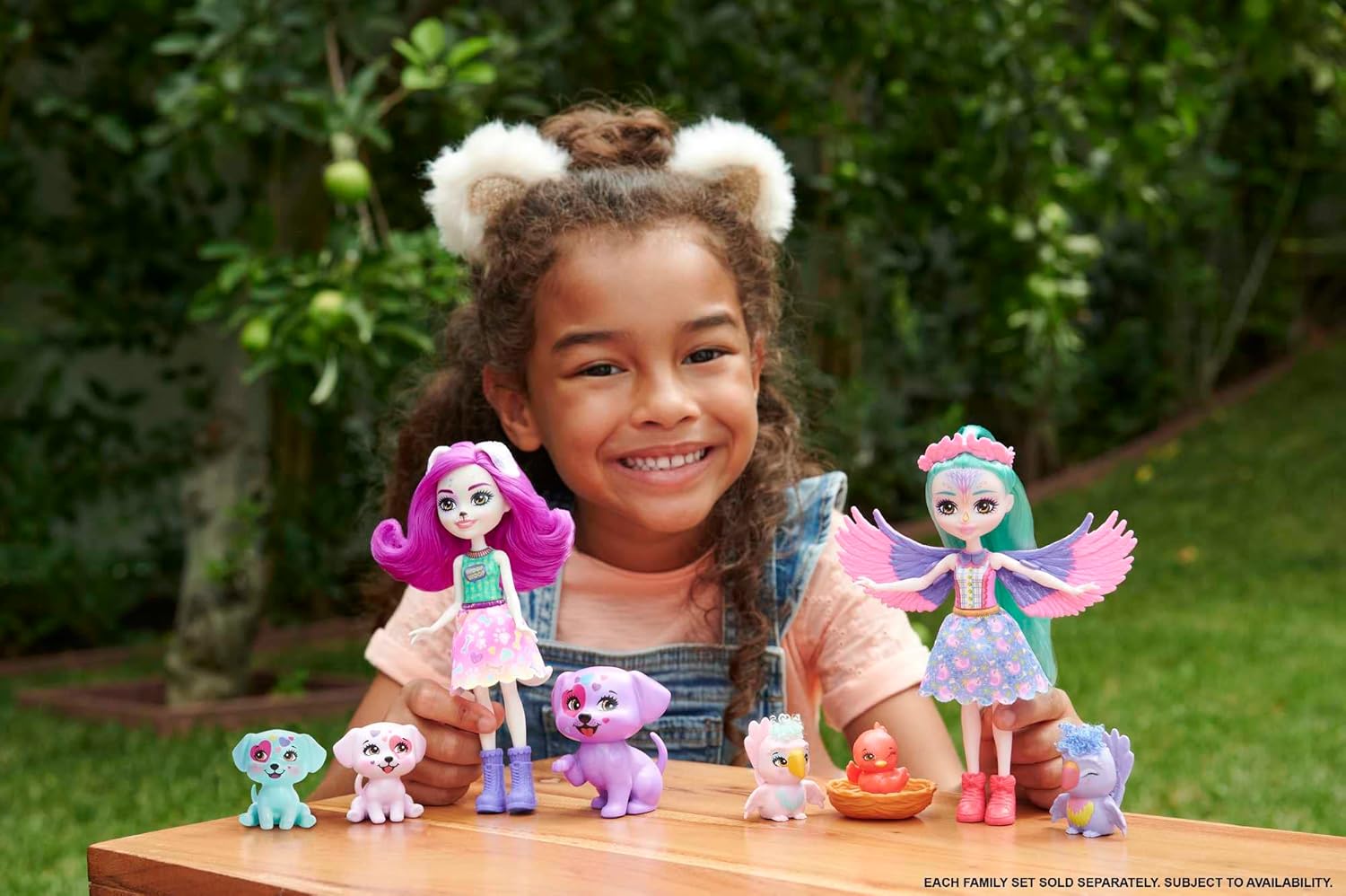 Mattel Enchantimals: City Tails Main Street – Filia Sparrow Family (HKN15)