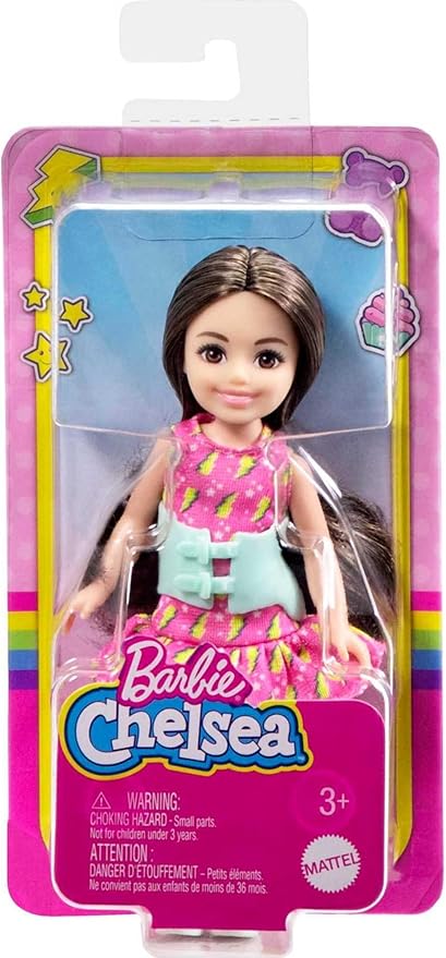 Mattel Barbie Chelsea - Majhna punčka z opornico za skoliozo (HKD90)