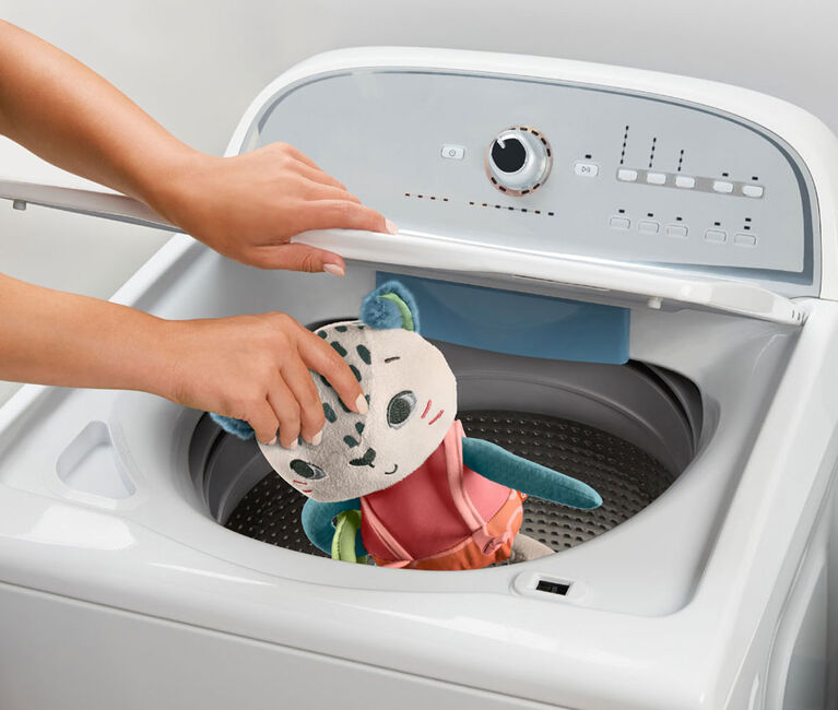 Fisher-Price – Baby Sensory Toy (HKD64)