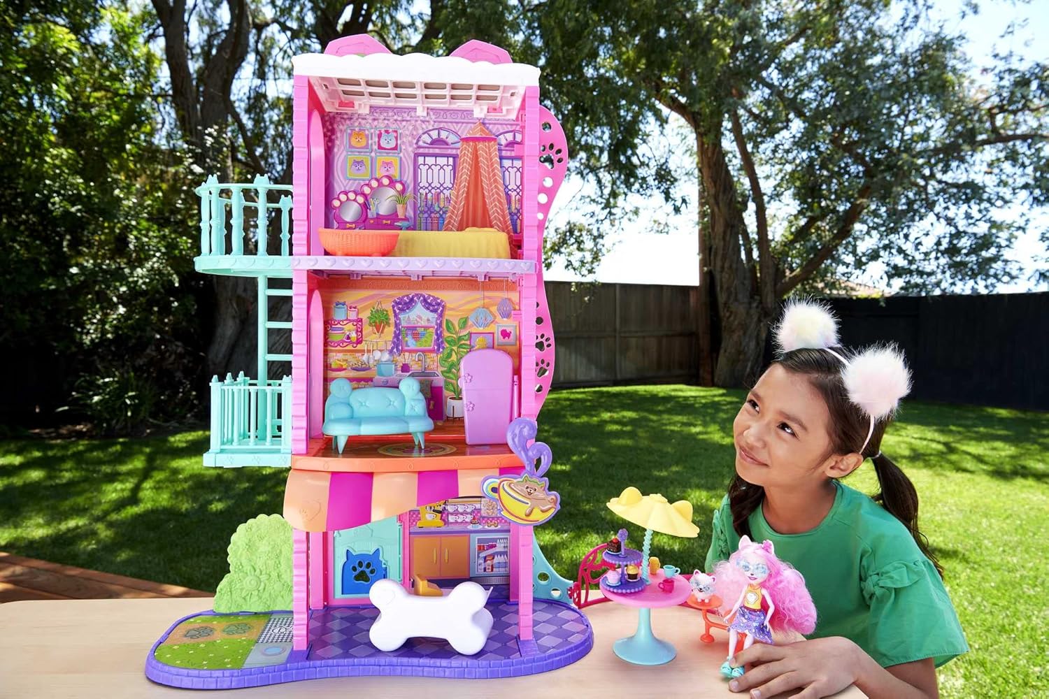 Mattel Enchantimals: City Stories – radnice a kavárna (HHC18)