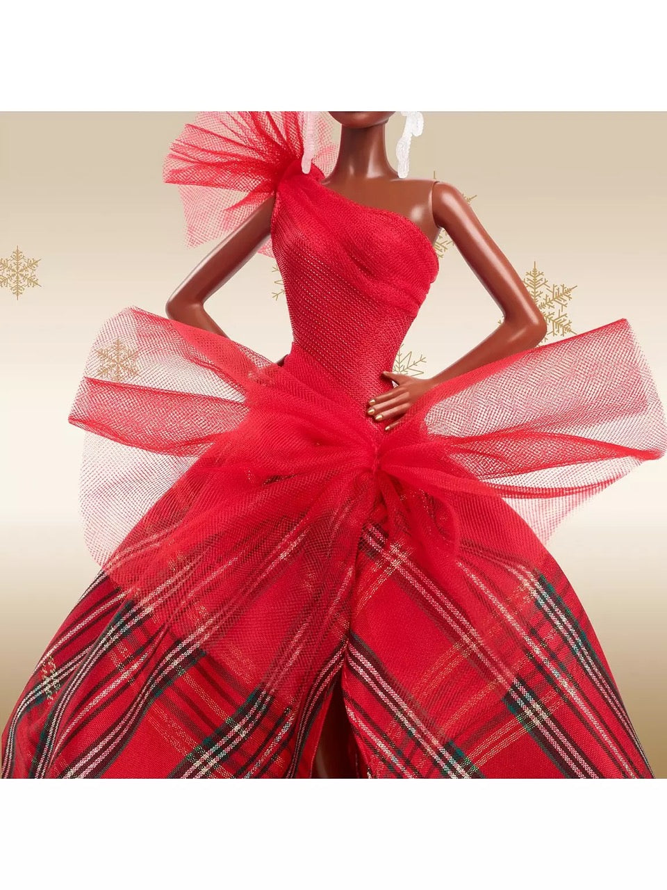 Barbie Signature 2024 Holiday Fashion Doll - Rjavi lasje s karirasto obleko (HRM62)